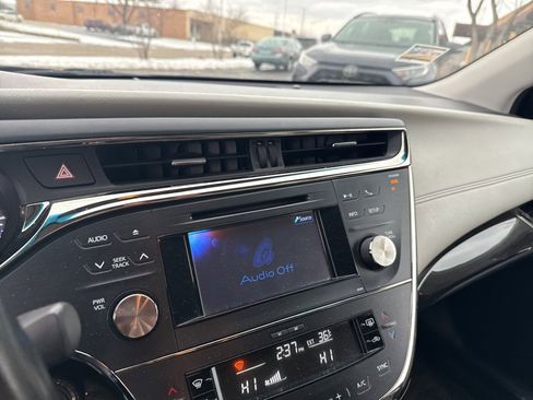 Used 2013 Toyota Avalon XLE image 15