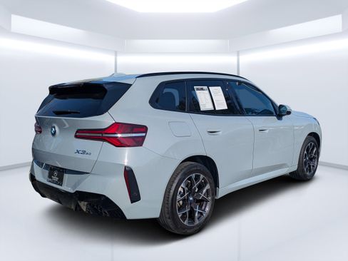 Used 2025 BMW X3 xDrive30i image 6