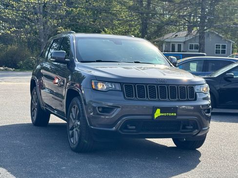 Used 2016 Jeep Grand Cherokee Limited 75th Anniversary AWD/4WD image 3