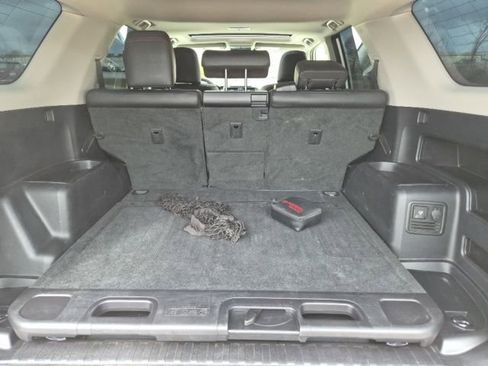 Used 2021 Toyota 4Runner TRD Off-Road Premium w/ Moonroof Package AWD/4WD image 8