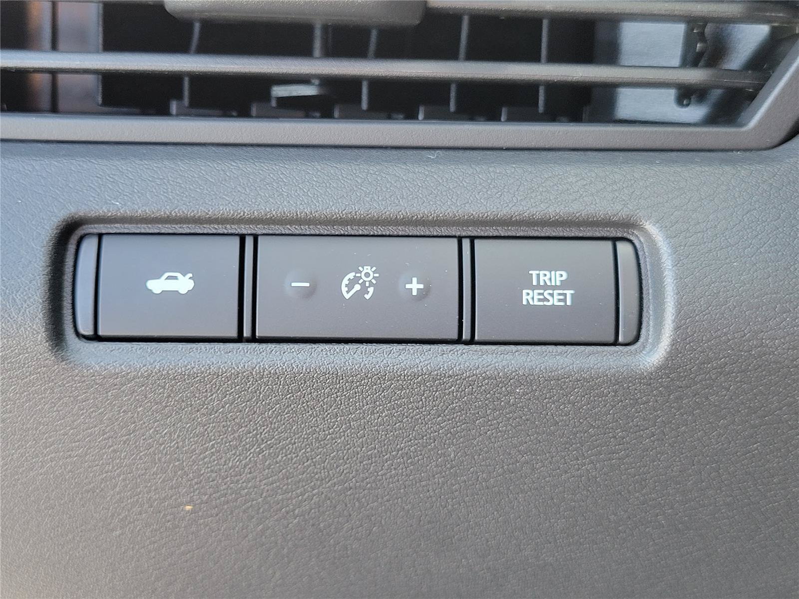 New 2026 Nissan Altima 2.5 SR FWD image 31