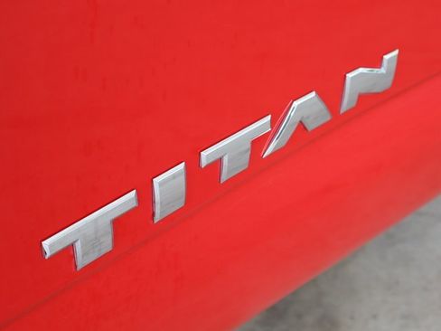 Used 2023 Nissan Titan SV image 45