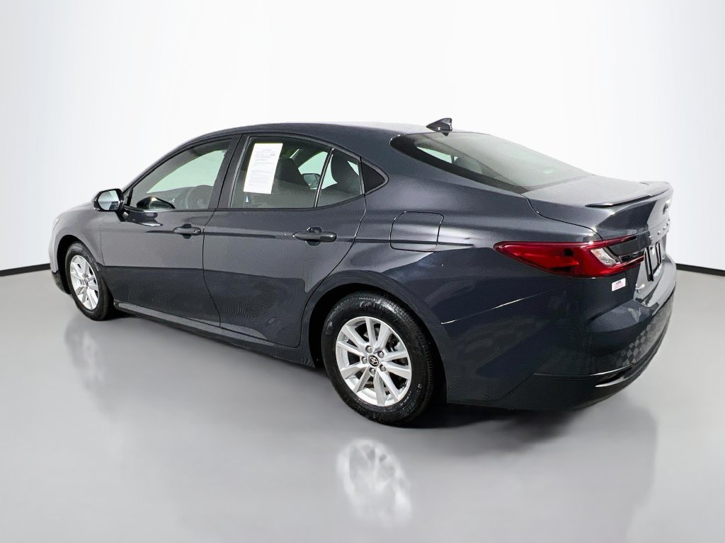 Used 2025 Toyota Camry LE w/ Convenience Package FWD image 5