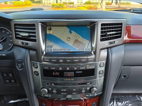 Used 2009 Lexus LX 570 4WD image 20