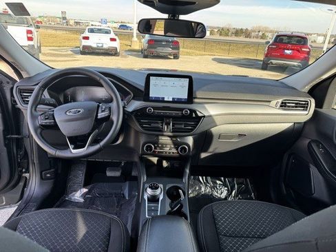 Used 2024 Ford Escape Active image 27