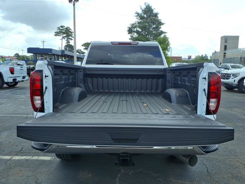 New 2026 GMC Sierra 2500 Pro AWD/4WD image 7
