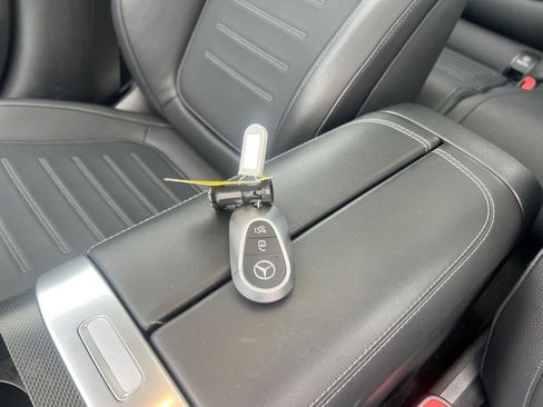 Used 2024 Mercedes-Benz C 300 Sedan image 26