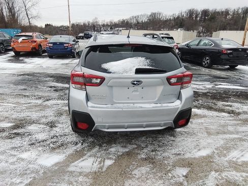 Used 2021 Subaru Crosstrek 2.0i image 4