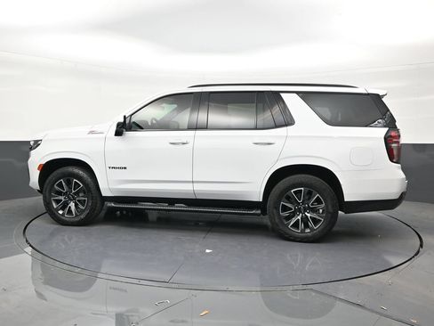 Used 2023 Chevrolet Tahoe Z71 w/ Luxury Package AWD/4WD image 2