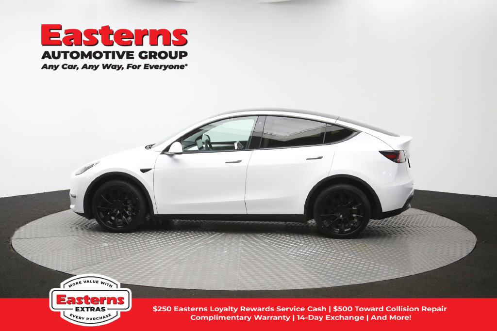 Used 2022 Tesla Model Y Long Range AWD/4WD image 57
