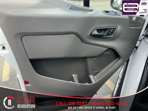 Used 2020 Ford Transit 350 XLT image 31