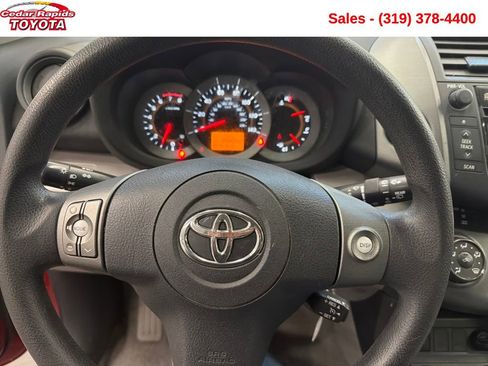 Used 2011 Toyota RAV4 4WD image 15