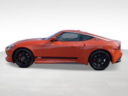 New 2024 Nissan Z Performance w/ Heritage Edition RWD image 2