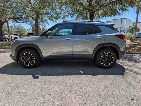 Used 2023 Chevrolet TrailBlazer LT image 5