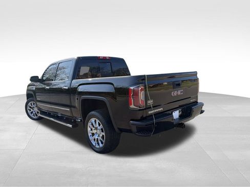 Used 2018 GMC Sierra 1500 Denali AWD/4WD image 5