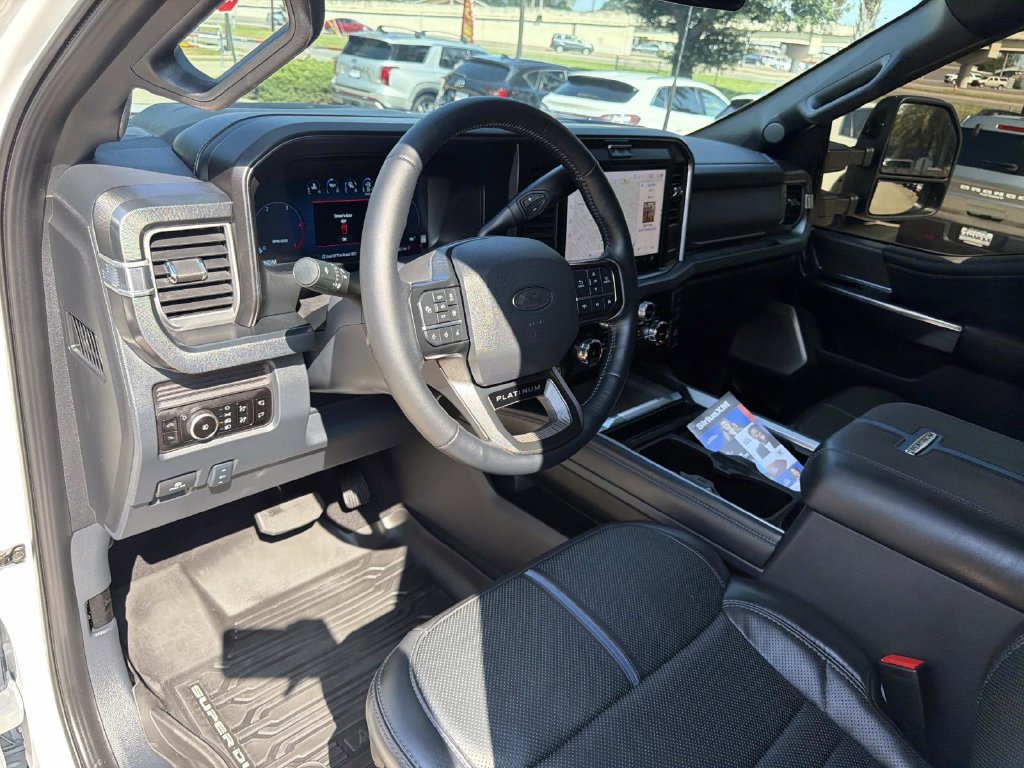 Used 2025 Ford F250 Platinum AWD/4WD image 20