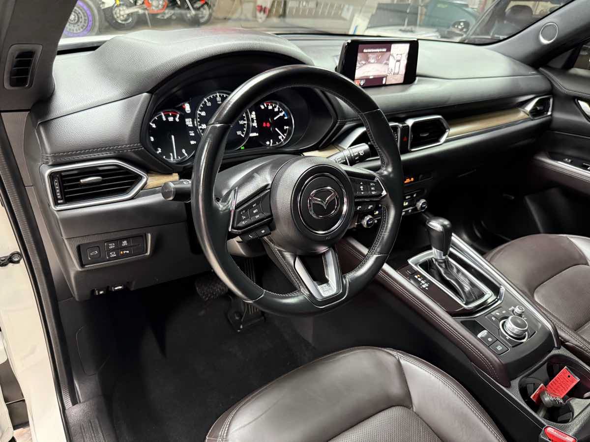 Used 2019 MAZDA CX-5 Signature AWD/4WD image 9