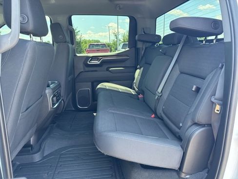 Used 2023 GMC Sierra 1500 Elevation image 16