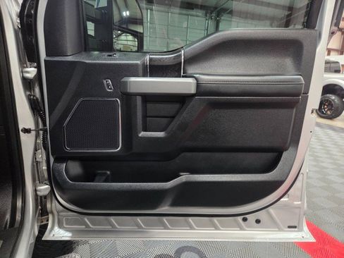 Used 2019 Ford F250 Platinum w/ Platinum Ultimate Package image 39