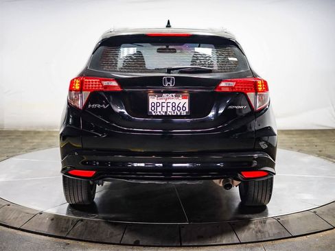 Used 2020 Honda HR-V Sport image 8
