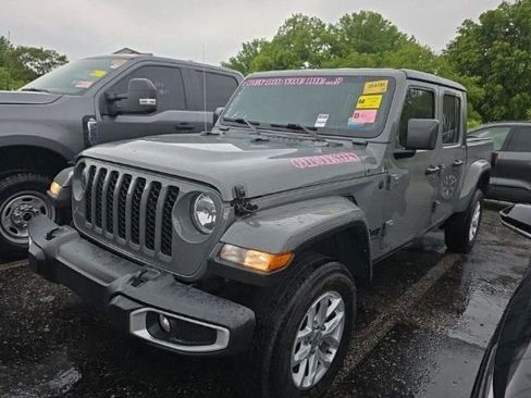 Used 2023 Jeep Gladiator Sport AWD/4WD image 1