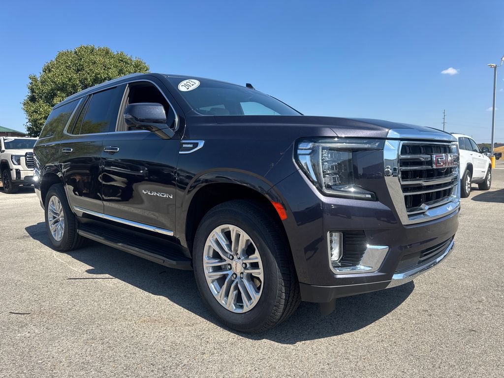 Used 2023 GMC Yukon SLT AWD/4WD image 9