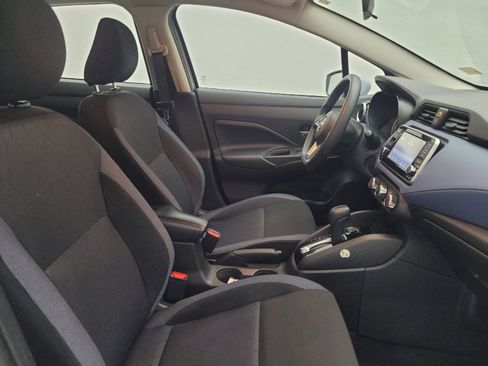 Used 2024 Nissan Versa SV FWD image 21