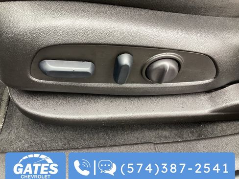 Used 2025 Chevrolet Blazer LT image 16