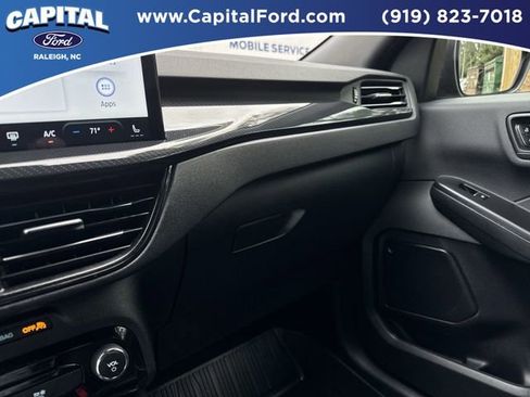 Certified 2024 Ford Escape ST-Line w/ Tech Pack #1 image 29
