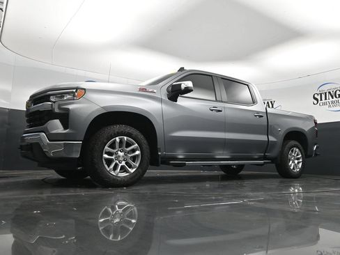 Used 2026 Chevrolet Silverado 1500 LT AWD/4WD image 28
