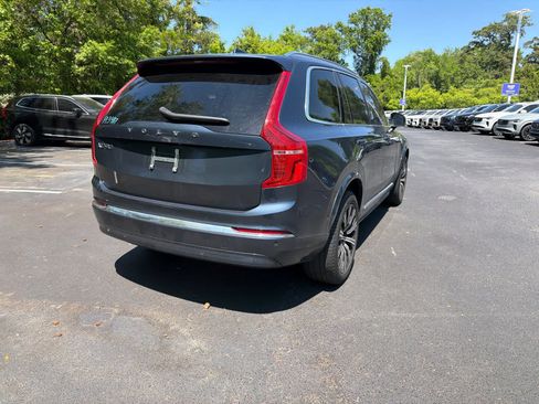 Used 2023 Volvo XC90 B6 Plus image 14