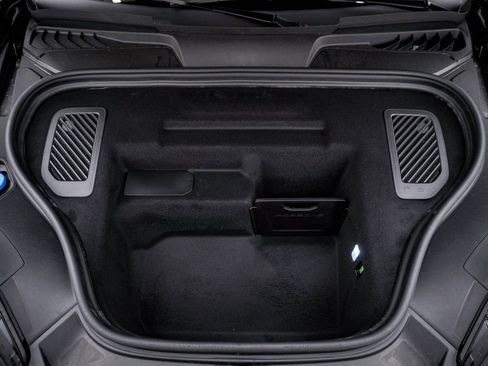 New 2026 Porsche Macan 4 Electric AWD/4WD image 29