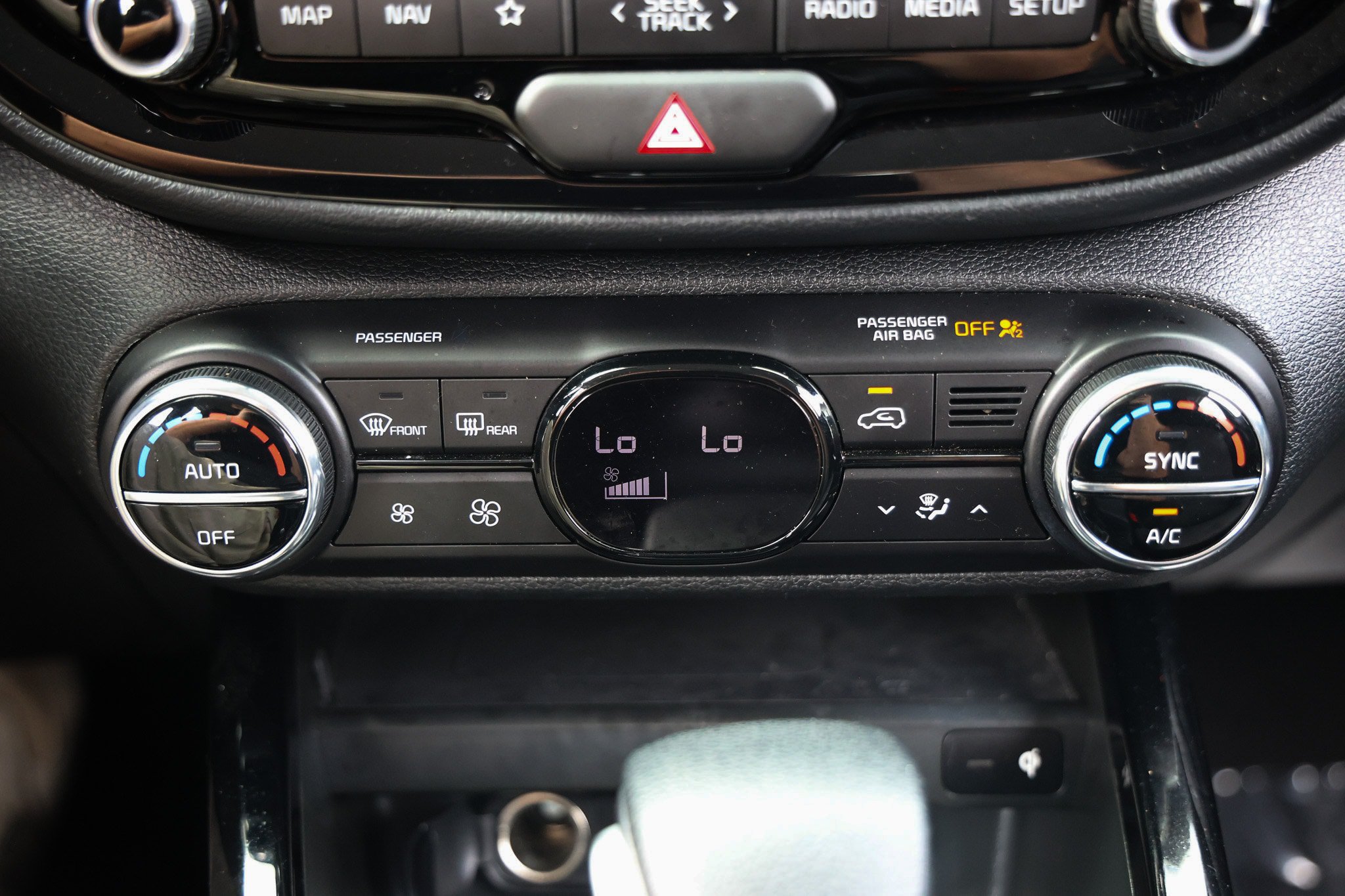 Used 2025 Kia Soul S FWD image 34
