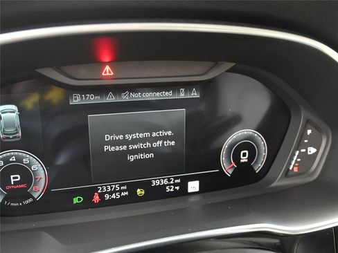 Used 2022 Audi Q3 2.0T Premium Plus w/ Premium Plus Package image 3