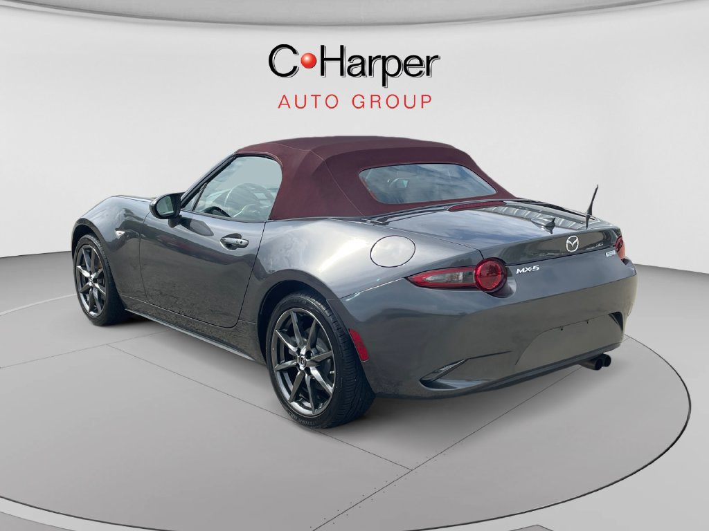 Used 2018 MAZDA MX-5 Miata Grand Touring RWD image 5