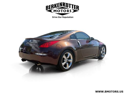 Used 2006 Nissan 350Z Enthusiast w/ (N93) Cargo Convenience Pkg RWD image 3