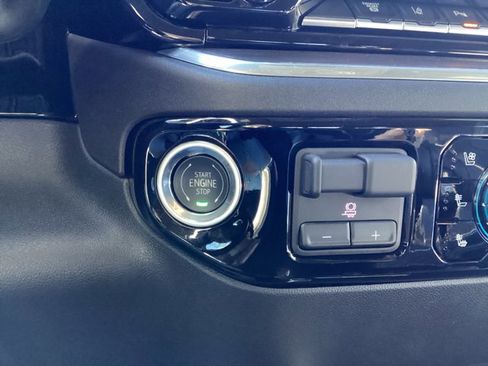 New 2025 GMC Sierra 2500 SLT w/ SLT Premium Package image 28