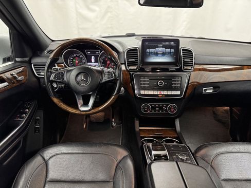 Used 2018 Mercedes-Benz GLS 550 4MATIC w/ Driver Assistance Package image 31