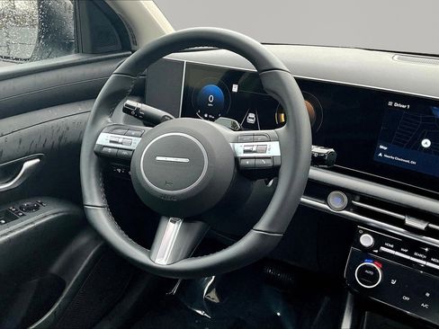 Used 2025 Hyundai Tucson SEL image 18