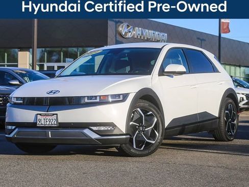 Used 2024 Hyundai Ioniq 5 SEL image 1