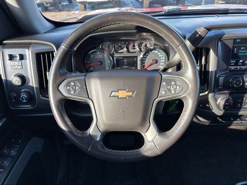Used 2018 Chevrolet Silverado 1500 LT w/ All Star Edition AWD/4WD image 22