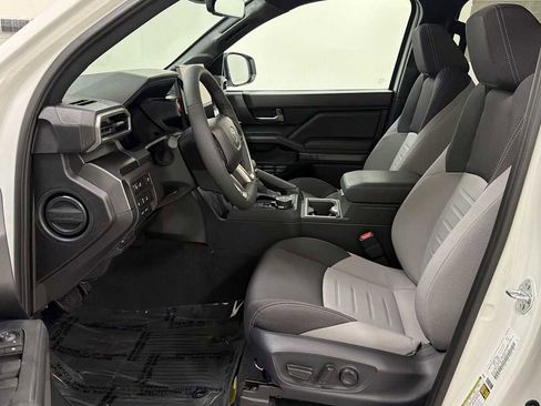 New 2026 Toyota Tacoma TRD Off-Road AWD/4WD image 13