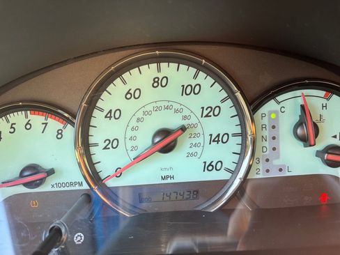 Used 2004 Toyota Solara SE image 8