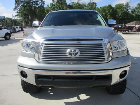 Used 2010 Toyota Tundra Limited image 24
