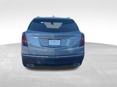 New 2025 Cadillac XT5 Luxury image 4
