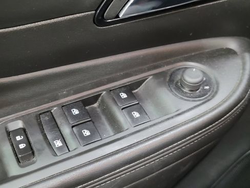 Used 2017 Buick Encore Preferred image 27