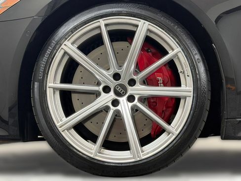 Certified 2024 Audi RS 7 Performance AWD/4WD image 12