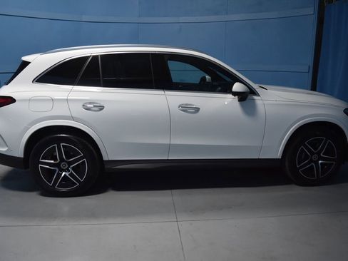 Certified 2025 Mercedes-Benz GLC 350e 4MATIC image 18