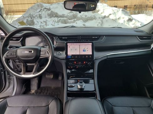 Used 2021 Jeep Grand Cherokee L Limited image 23