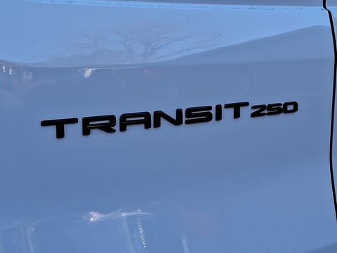 New 2026 Ford Transit 250 148 Medium Roof RWD image 9